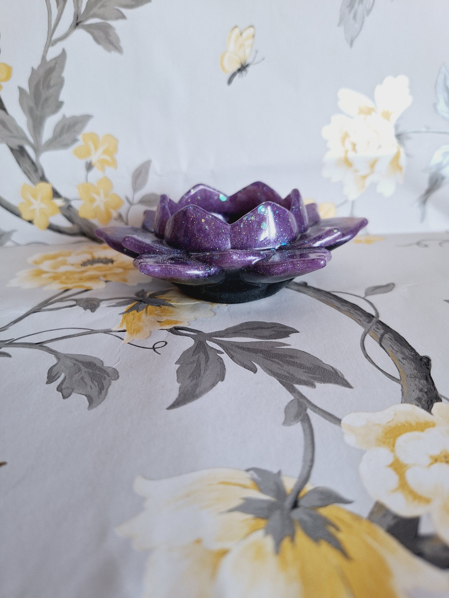 Purple & Black Tea Light Holder