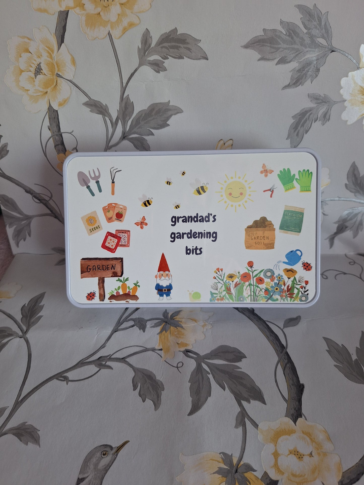 Grandad's Gardening Bits Tin